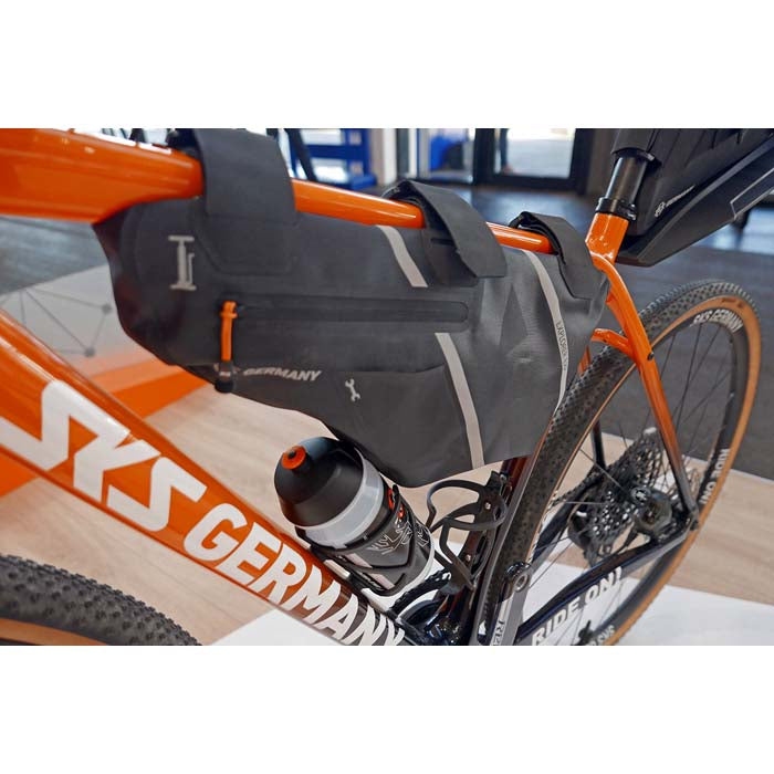 EXPLORER FRAMEBAG